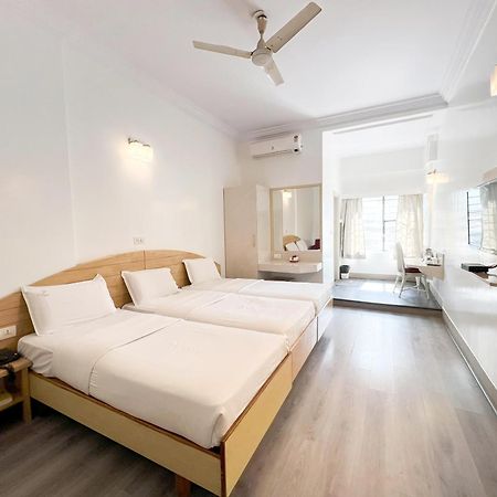 Hotel Vellara Bangalore Esterno foto