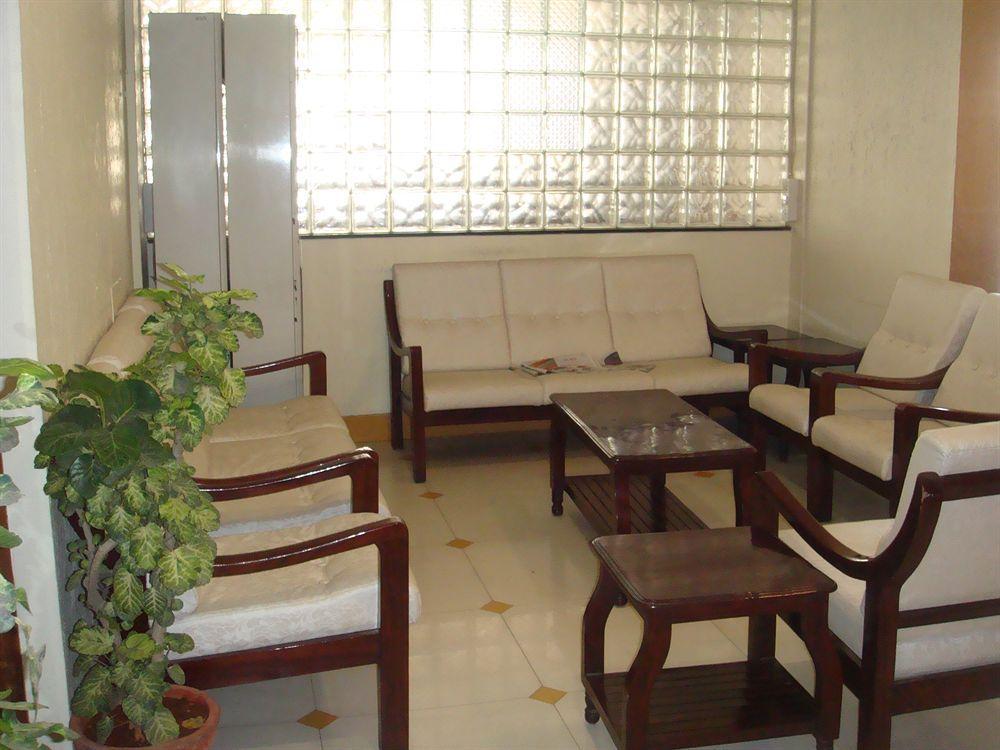 Hotel Vellara Bangalore Esterno foto