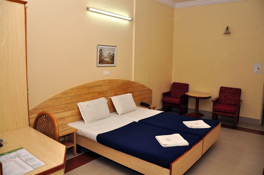 Hotel Vellara Bangalore Esterno foto