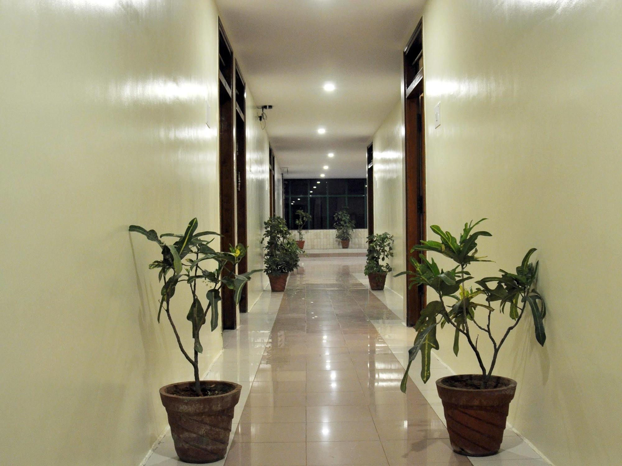 Hotel Vellara Bangalore Esterno foto