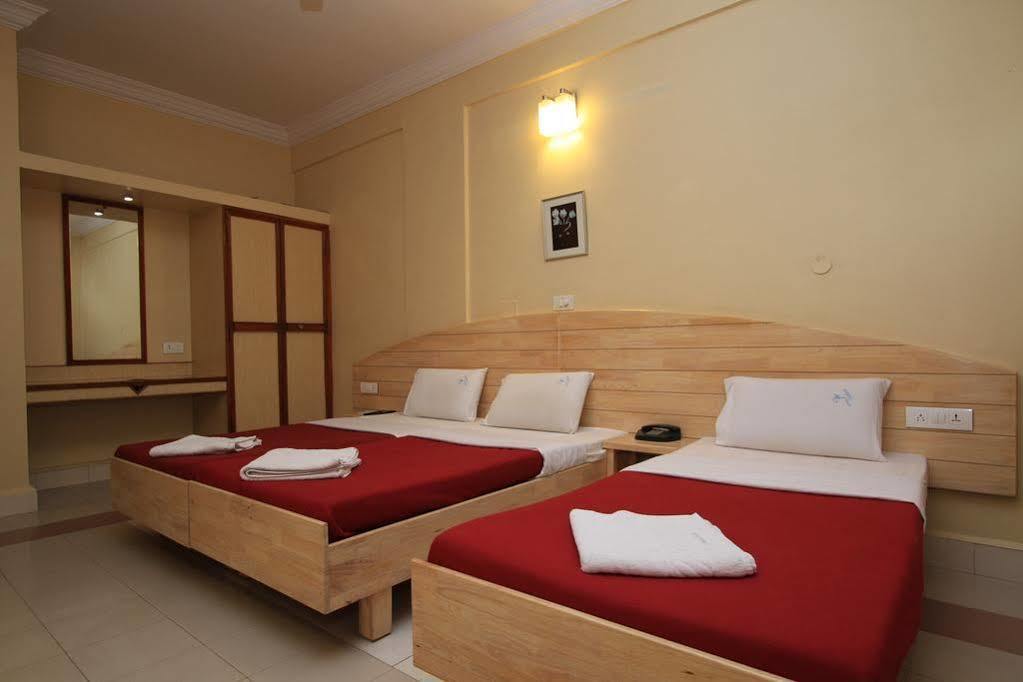 Hotel Vellara Bangalore Esterno foto